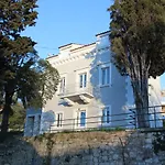 Apartments Mara